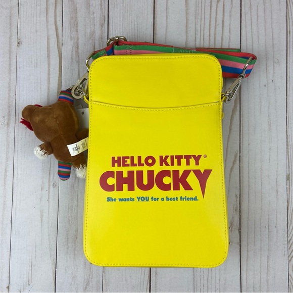 NWT Hello Kitty Chucky Crossbody Purse bag - Picture 2 of 3